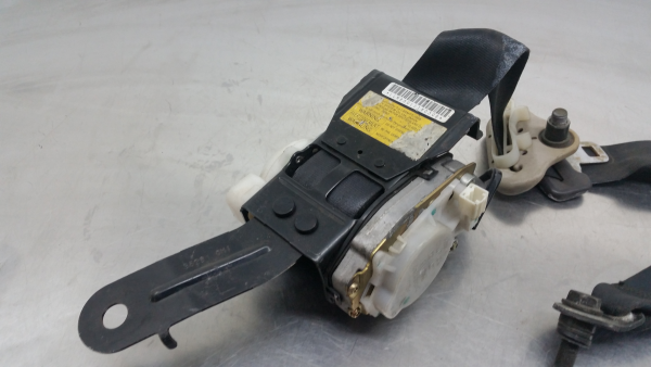 Pré-tensor cinto frente esquerdo NISSAN Almera I Sedan (N15) Imagem-2