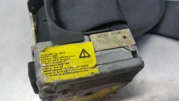 Pretensor cinturón Trasero Izquierdo AUDI A6 (4B2, C5) Imagem-1