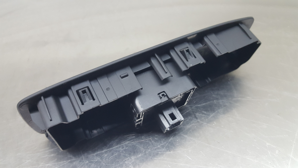 Mando / interruptor elevalunas delantero derecho RENAULT Kadjar (HA_, HL_) Imagem-2