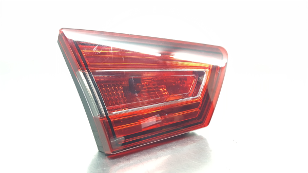 Feu de coffre Gauche RENAULT Clio IV (BH_)