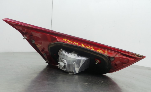 Fanale Destro Baule TOYOTA Auris Hatchback (_E18_) Imagem-2