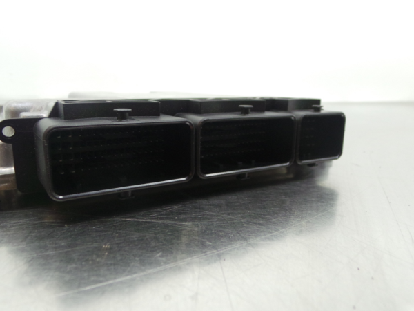 Centralina motor / ECU RENAULT Captur (J5_) Imagem-2