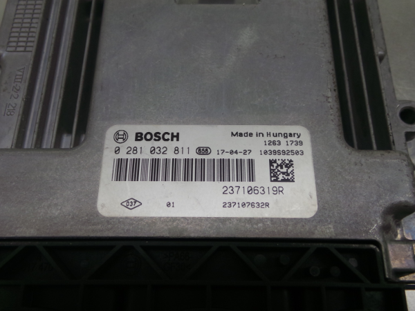 Centralina motor / ECU RENAULT Captur (J5_) Imagem-3