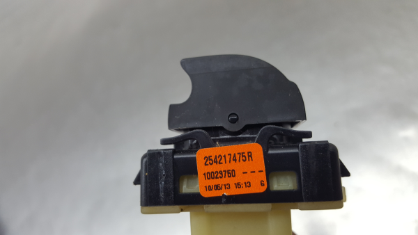 Commande / interrupteur lève-vitre Arrière gauche DACIA Sandero II (5S_) Imagem-4