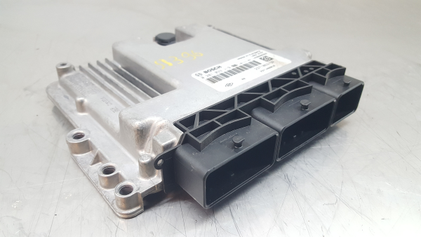 Centralina motor / ECU RENAULT Clio IV Grandtour (KH_)