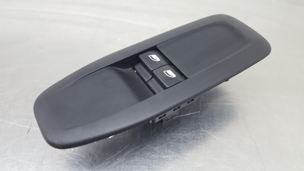 Commande / interrupteur lève-vitre Avant gauche PEUGEOT 208