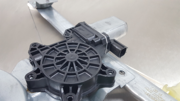 Elevador vidros trás direito RENAULT Clio IV (BH_) Imagem-2