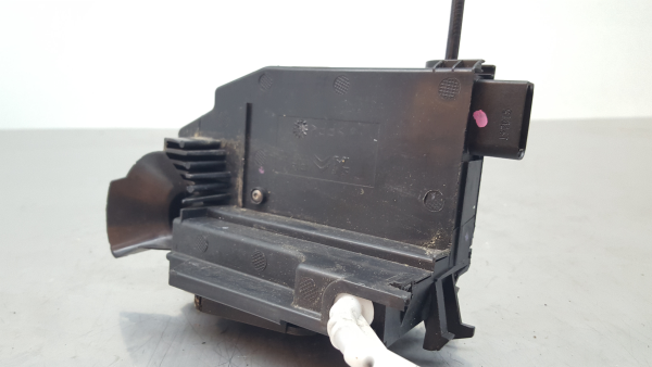 Serrure Avant Droite PEUGEOT 308 II Imagem-1