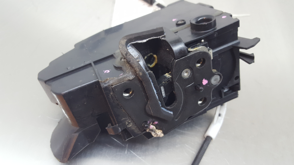 Serrure Avant Gauche PEUGEOT 308 II Imagem-3