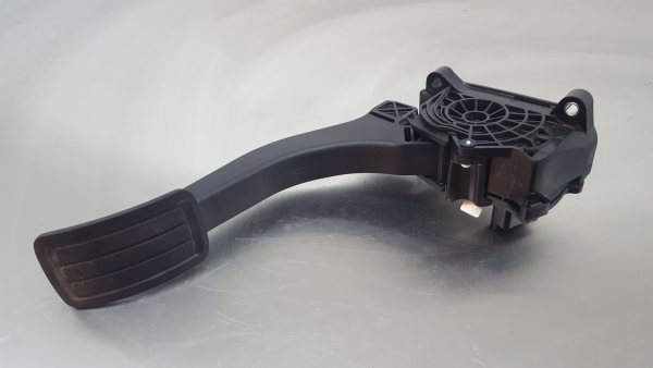 Accelerator Pedal PEUGEOT 308 II