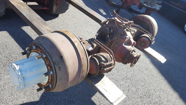 Eje trasero con tambor RENAULT TRUCKS MIDLINER Imagem-1