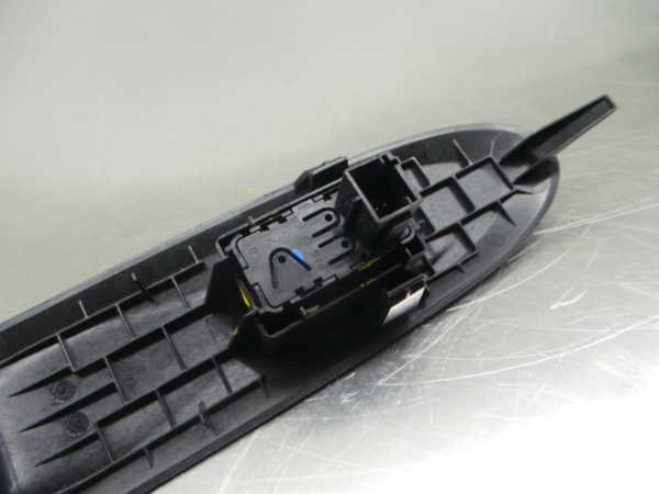 Mando / interruptor elevalunas delantero derecho CITROËN DS4 (NX_) Imagem-2