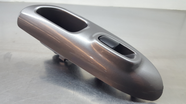 Comando / botão / interruptor vidros trás esquerdo NISSAN Juke (F15) Imagem-1