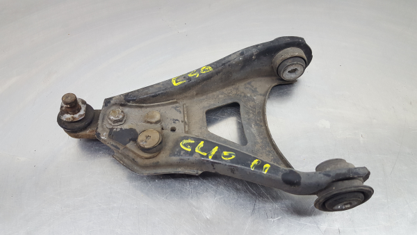Brazo suspensión delantero izquierdo RENAULT Clio II (BB0/1/2_, CB0/1/2_)