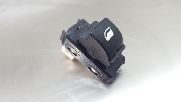 Mando / interruptor elevalunas delantero derecho PEUGEOT 308 II Imagem-1