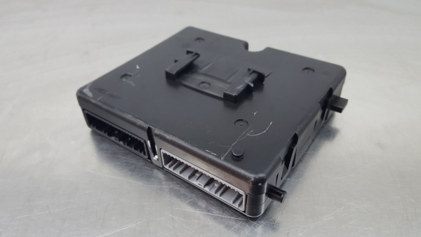 Módulo de confort RENAULT Clio IV (BH_) Imagem-2