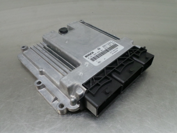 Centralina motor / ECU RENAULT Captur (J5_) Imagem-1