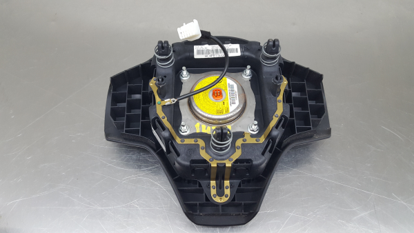 Airbag du Volant TOYOTA Yaris (_P9_) Imagem-2