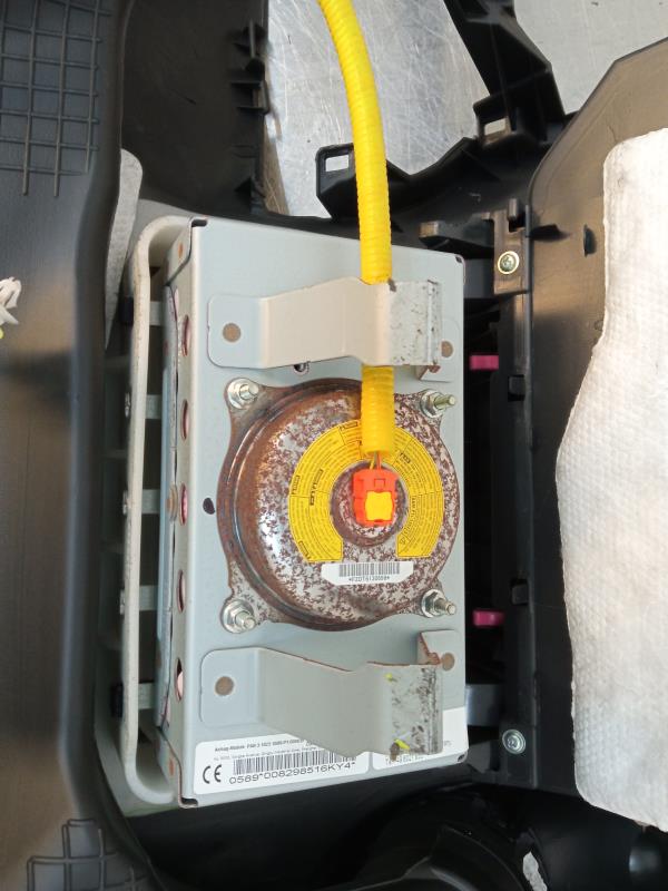 Airbag passageiro TOYOTA Yaris (_P9_) Imagem-1