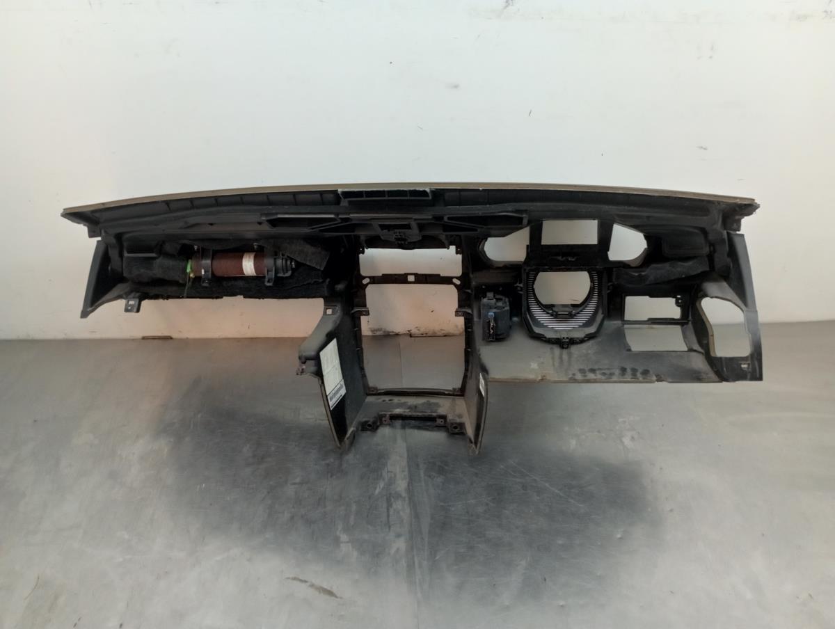 Tablier MERCEDES-BENZ Classe A (W169) Imagem-2