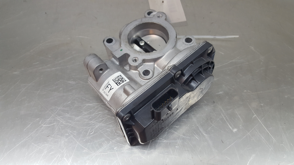Throttle body RENAULT Kadjar (HA_, HL_)