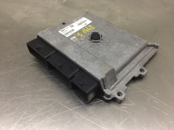 Centralina motor / ECU RENAULT Clio IV (BH_) Imagem-1