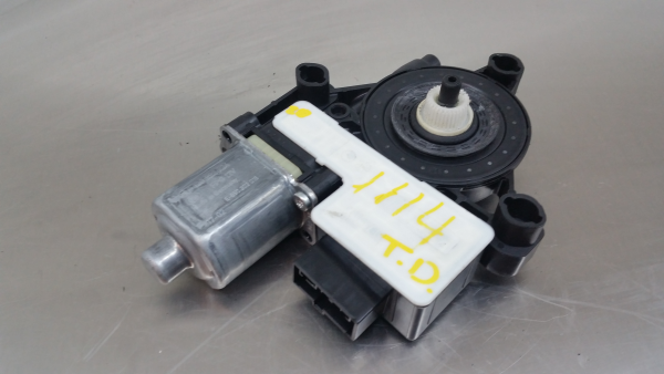 Moteur lève-vitre arrière Droite SKODA Octavia III Hatchback (5E3)