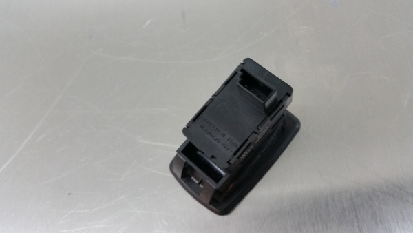 Mando / interruptor elevalunas delantero derecho BMW X3 (E83) Imagem-3