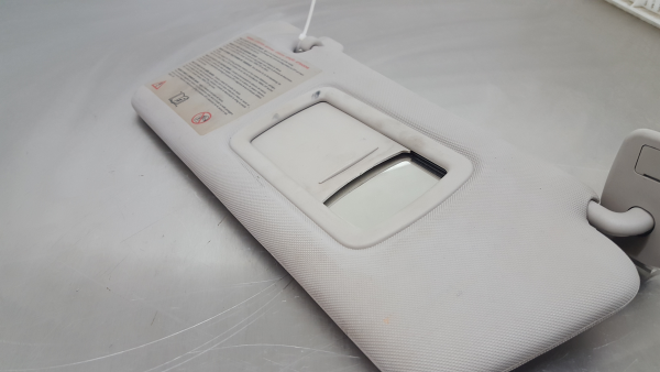 Aletta parasole destra RENAULT Megane III Coupé (DZ0/1_)