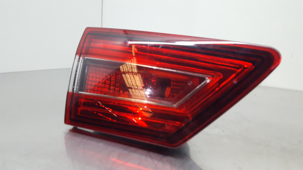 Feu de coffre Gauche RENAULT Clio IV (BH_) Imagem-1