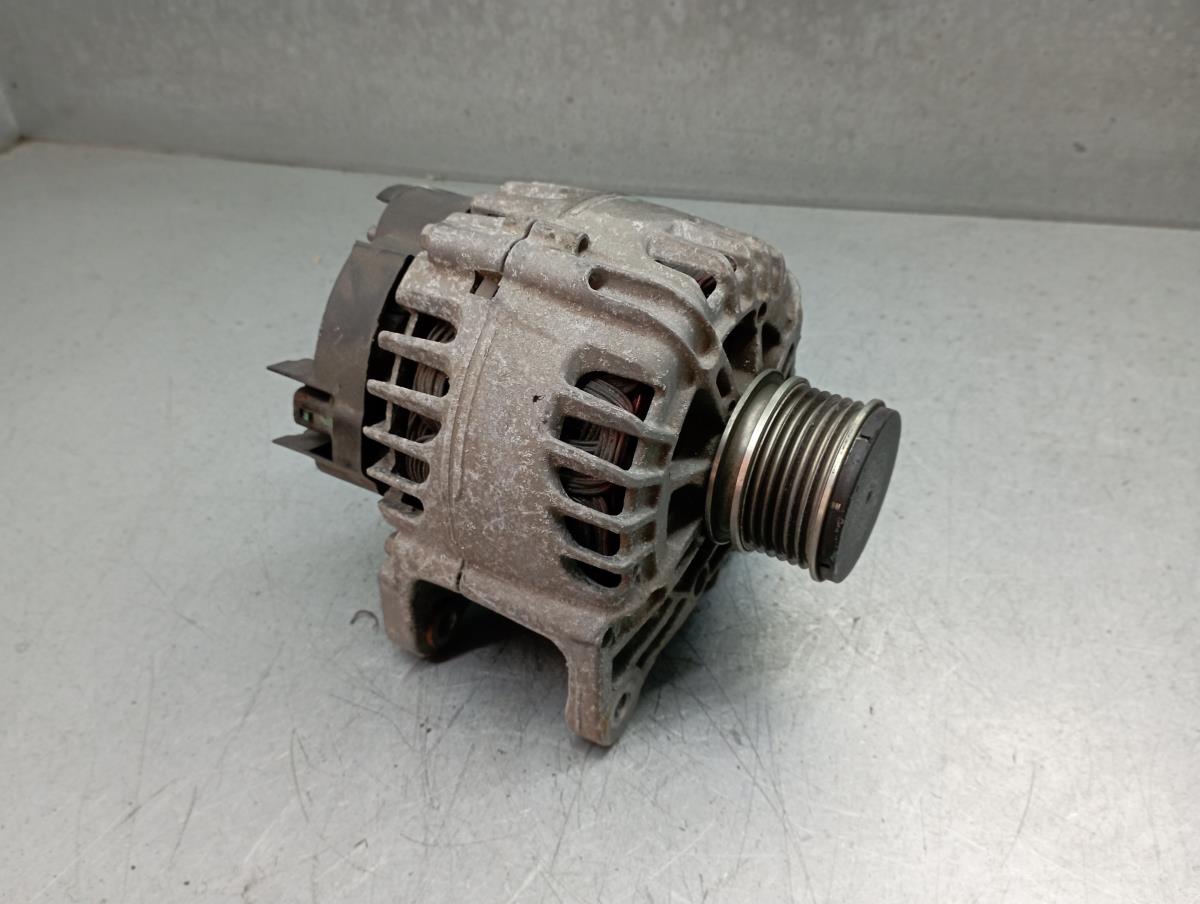 Alternador RENAULT Clio IV (BH_)