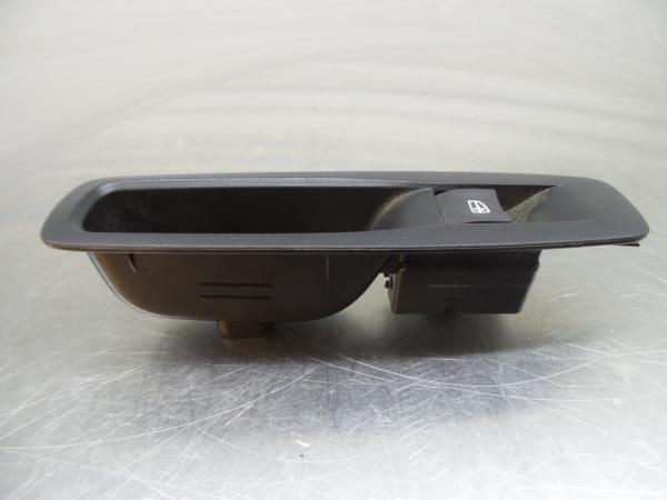 Mando / interruptor elevalunas trasero derecho RENAULT Megane IV (B9A/M_) Imagem-1