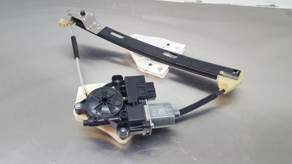 Lève-vitre arrière gauche SEAT Leon (5F1)