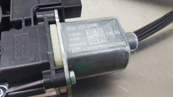 Lève-vitre arrière gauche SEAT Leon (5F1) Imagem-3