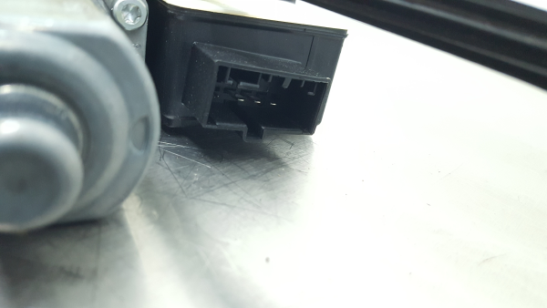 Right rear window regulator SEAT Ibiza V (KJ1) Imagem-2