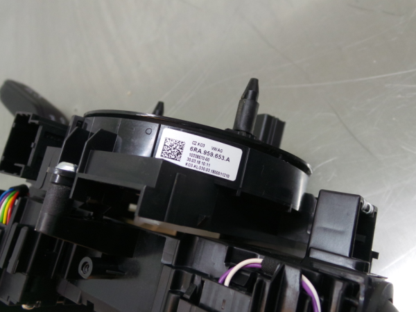 Cintura airbag SEAT Ibiza V (KJ1) Imagem-1