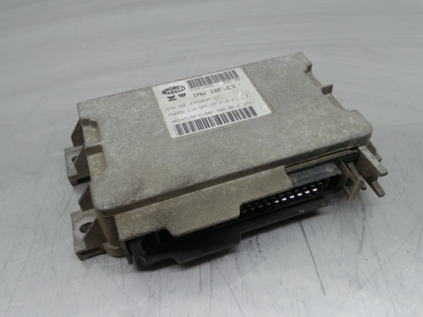 Centralina motor / ECU FIAT Punto (176_)