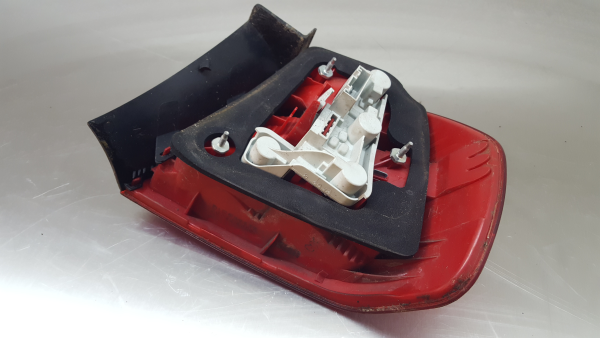 Feu arrière Gauche BMW 3 (E90) Imagem-4