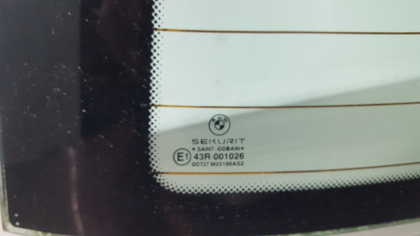 Vitre arrière BMW 3 Touring (E46) Imagem-3