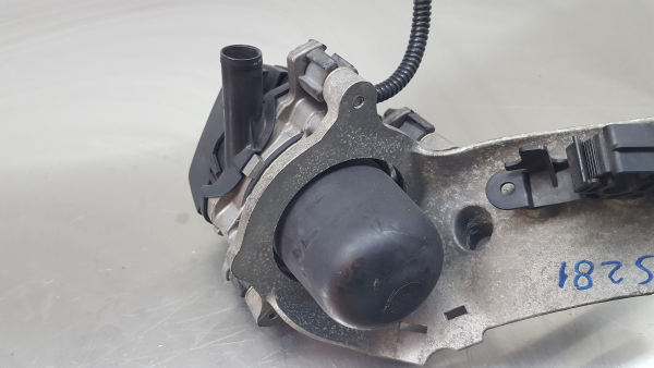 Idle air control valve PORSCHE Cayenne (9PA) Imagem-2