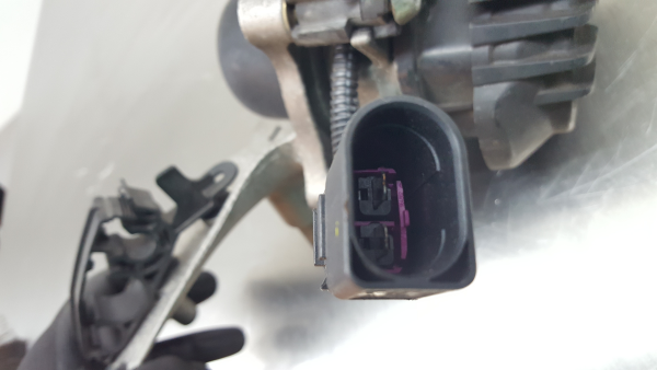 Idle air control valve PORSCHE Cayenne (9PA) Imagem-4