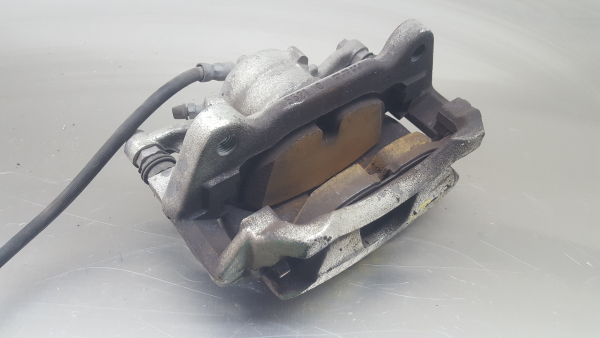 Pinça travão / maxila de travão frente esquerda AUDI A3 Limousine (8VS, 8VM) Imagem-1