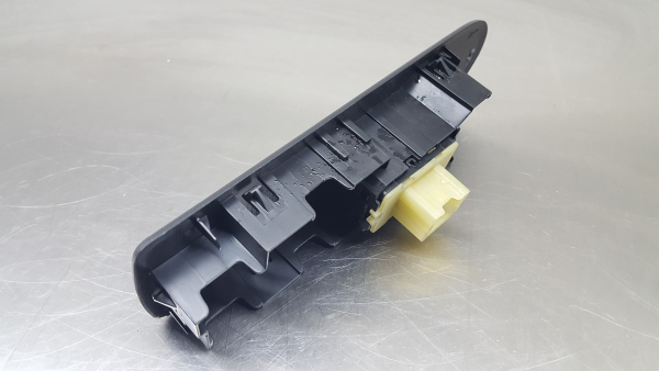 Mando / interruptor elevalunas delantero derecho RENAULT Clio IV (BH_) Imagem-2