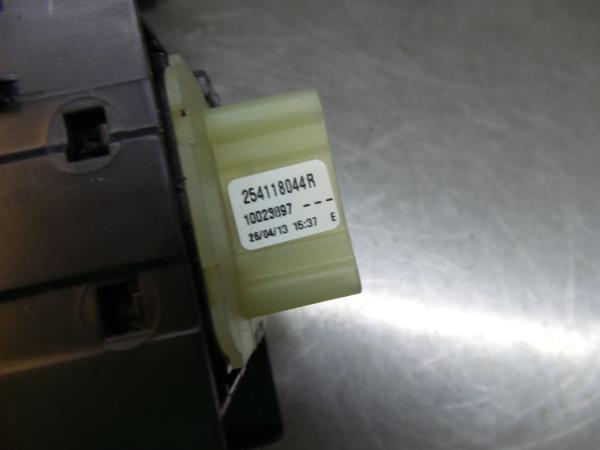 Commande / interrupteur lève-vitre Avant gauche RENAULT Clio IV (BH_) Imagem-3