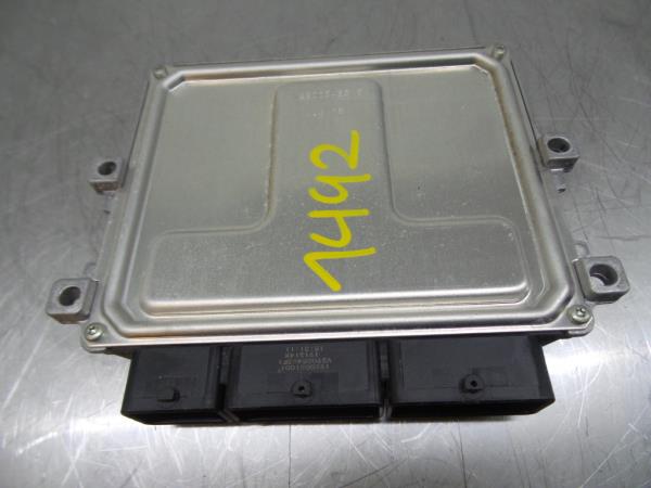 Centralina motor / ECU RENAULT Clio IV (BH_)