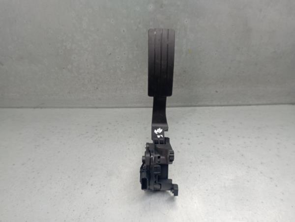 Pedal do acelerador RENAULT Clio IV (BH_)