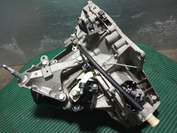 Caixa de velocidades manual RENAULT Clio IV (BH_) Imagem-5