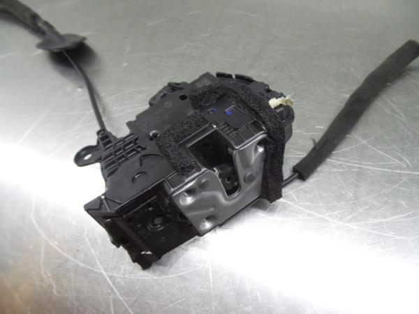 Fechadura / fecho porta frente direito RENAULT Captur (J5_) Imagem-1