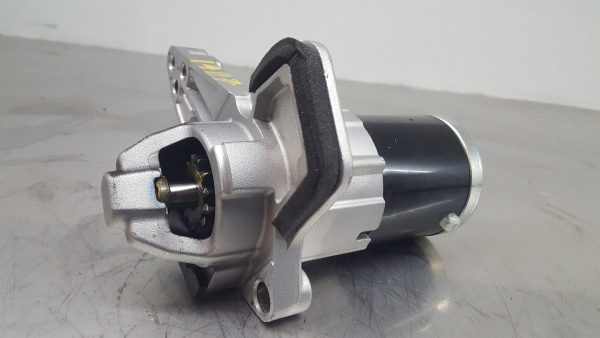 Motor de arranque RENAULT Captur (J5_)