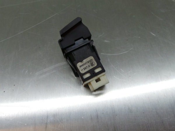 Comando multifunzione PEUGEOT 5008 I (0U_, 0E_) Imagem-2